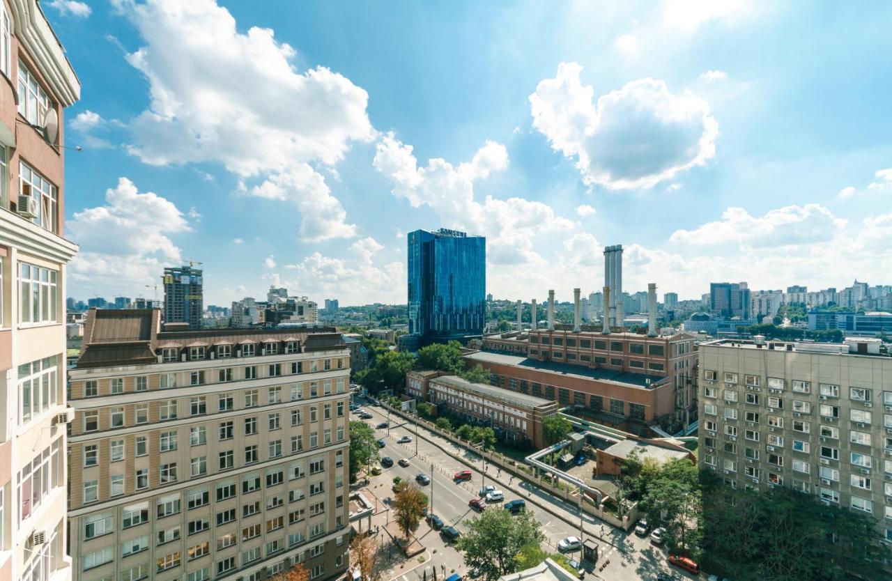 1к люкс на жилянская 118 *